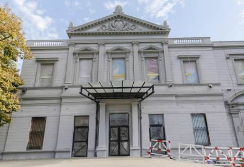 Fachada Centro Cultural Recoleta